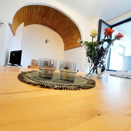 Timisoara Central 2 Bedroom Hotel Serviced Belle Vue Apart By The Park Exterior photo