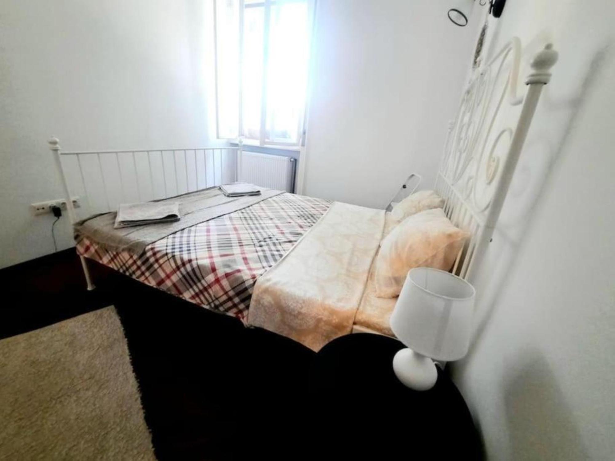 Timisoara Central 2 Bedroom Hotel Serviced Belle Vue Apart By The Park Exterior photo